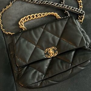 Chanel 19 Large Flap Black